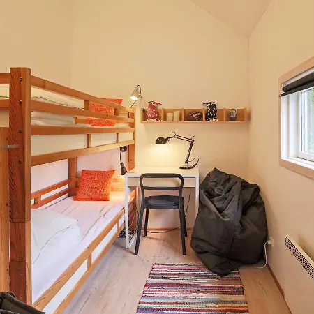Сasa de vacaciones 6 Person Holiday In Nyk Bing Sj *